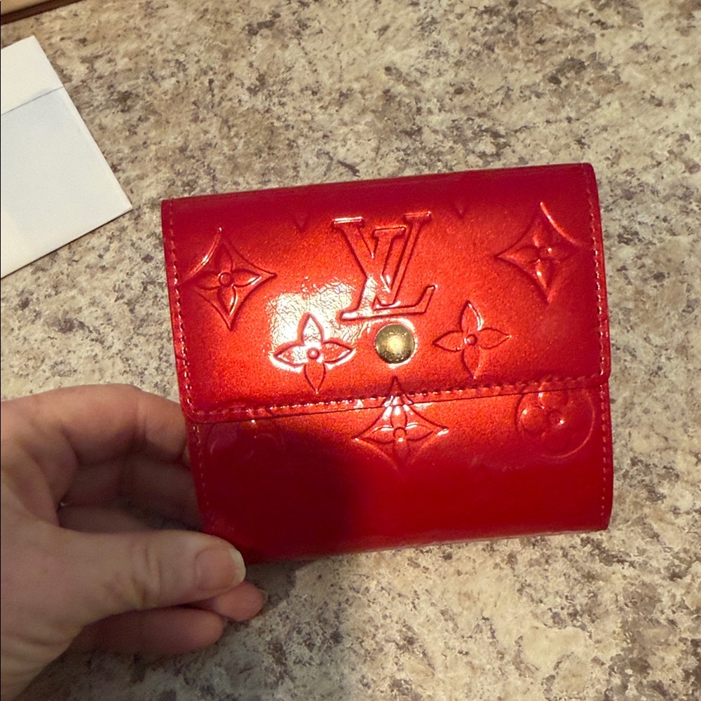 Louis Vuitton Glossy Red Wallet - Picture 5 of 6